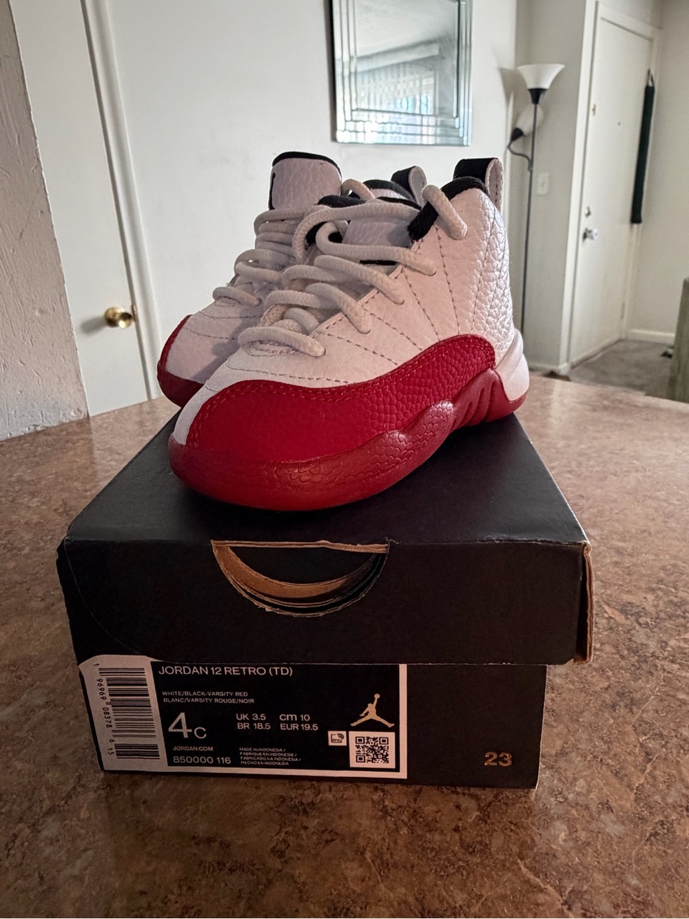 Jordan Kids' Retro 12 Sneakers - White & Red